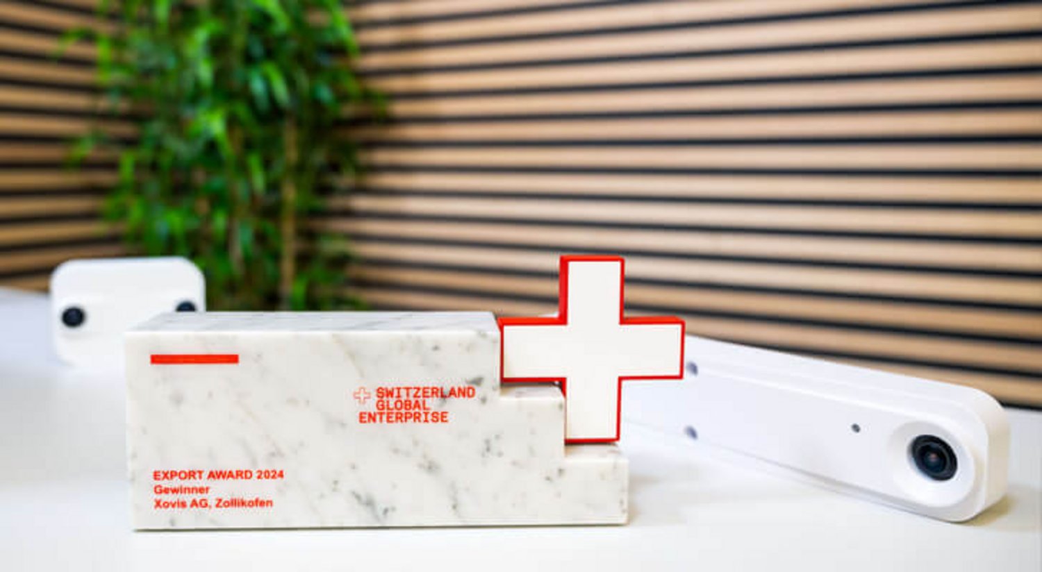 Swiss Export Award, trophy and branding.